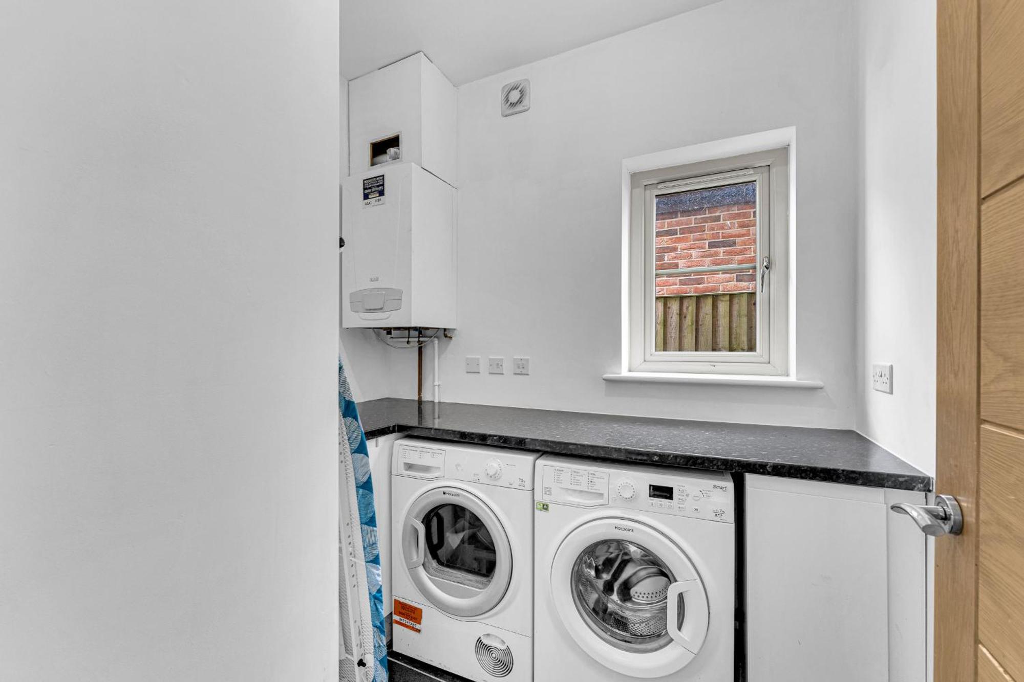 Brook Meadow House, 4 Bed House, Manchester Astley  Екстер'єр фото